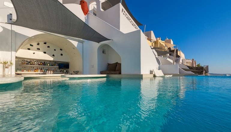 5* Athina Luxury Suites - Φηρά, Σαντορίνη